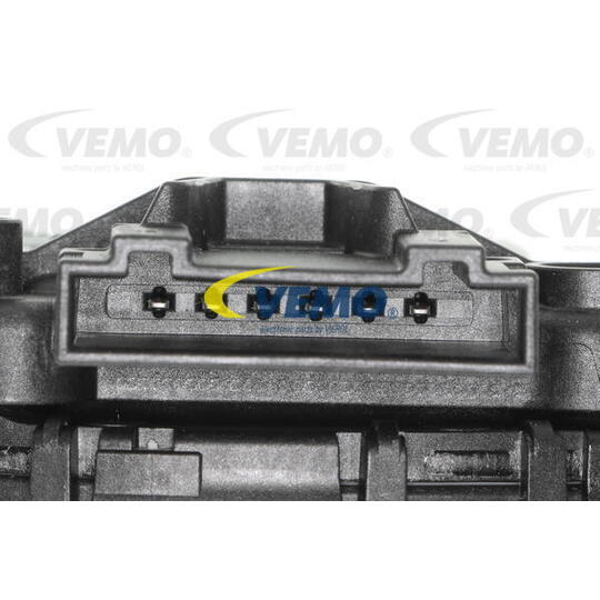 V46-82-0001 - Sensor, gaspedalläge 