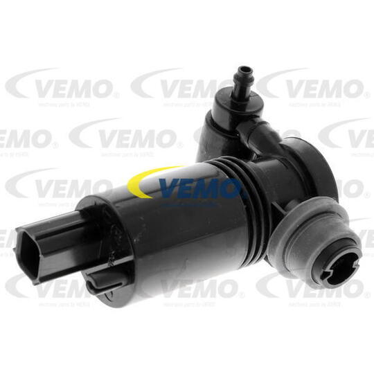 V48-08-0028 - Water Pump, window cleaning 