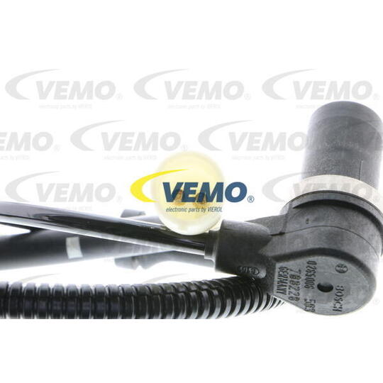 V51-72-0024 - Sensor, wheel speed 