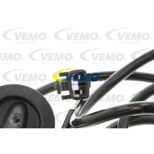 V52-72-0057 - Sensor, wheel speed 