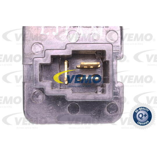 V52-79-0009 - Regulator, passenger compartment fan 