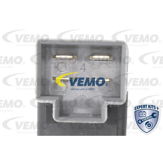 V53-73-0002 - Brake Light Switch 