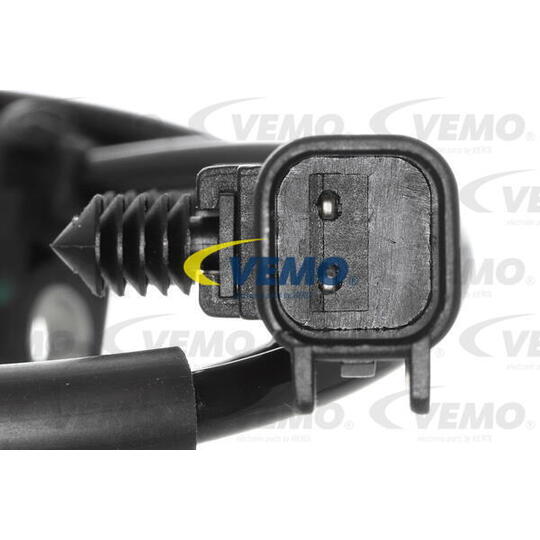 V58-72-0011 - Sensor, wheel speed 