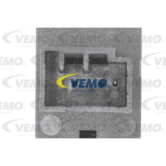 V95-73-0012 - Brake Light Switch 