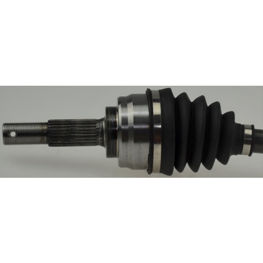 GKND12233 - Drive Shaft 
