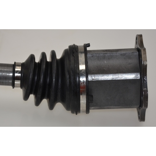 GKND12226 - Drive Shaft 