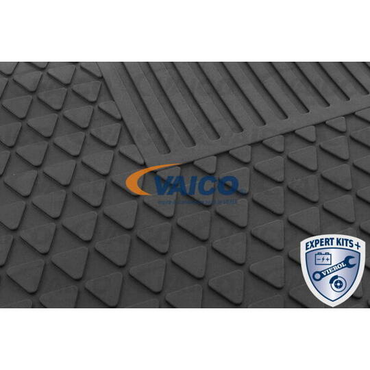 V10-7493 - Floor Mat Set 