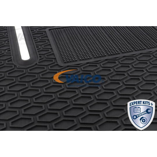 V25-2358 - Floor Mat Set 