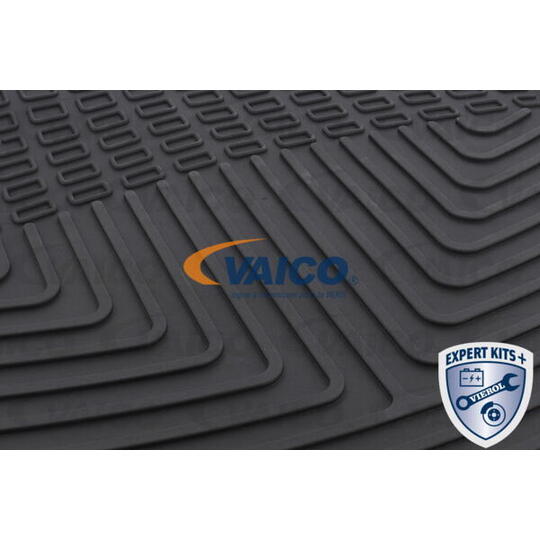 V70-0688 - Floor Mat Set 