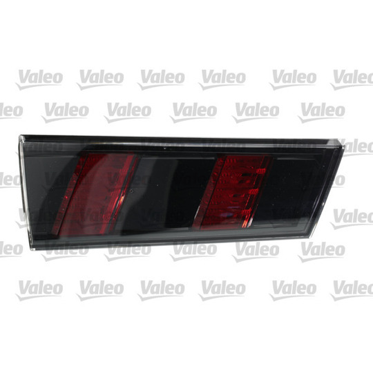 047340 - Combination Rearlight 