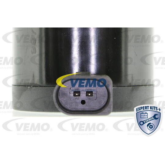 V10-16-0011 - Extra vattenpump 