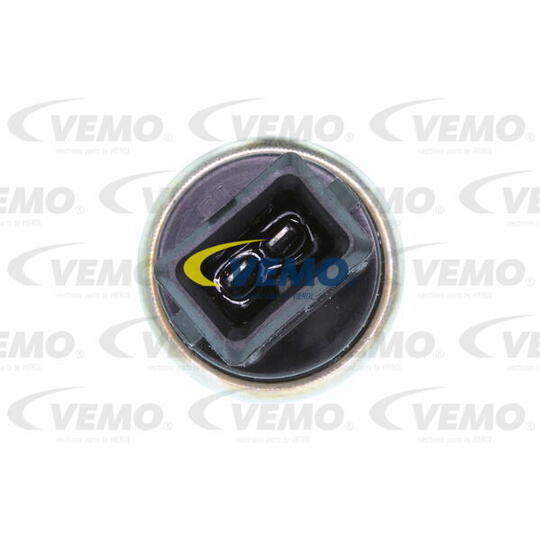 V15-99-1952 - Temperature Switch, radiator fan 