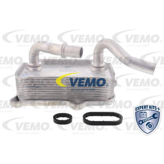 V30-60-1266 - Oil Cooler, engine oil 