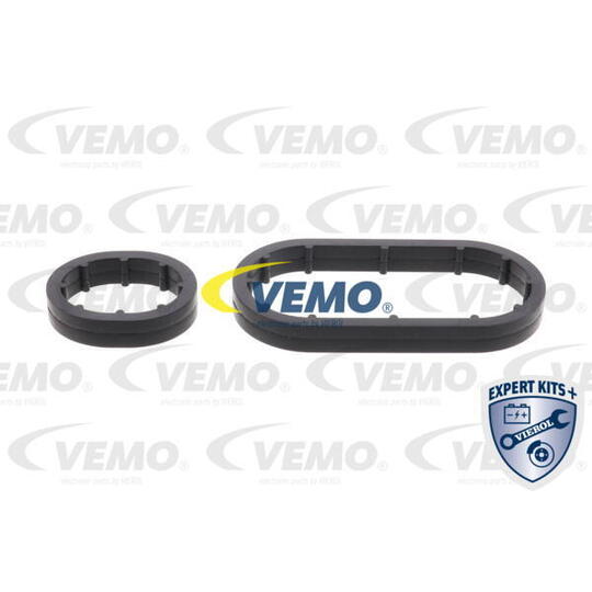 V30-60-1266 - Oil Cooler, engine oil 