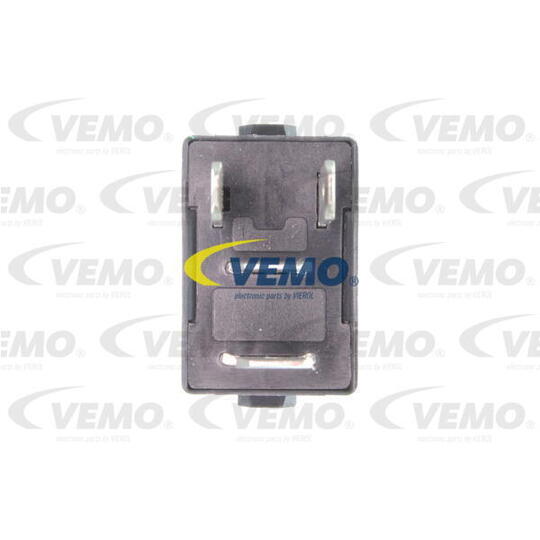 V30-71-0032 - Relay, fuel pump 