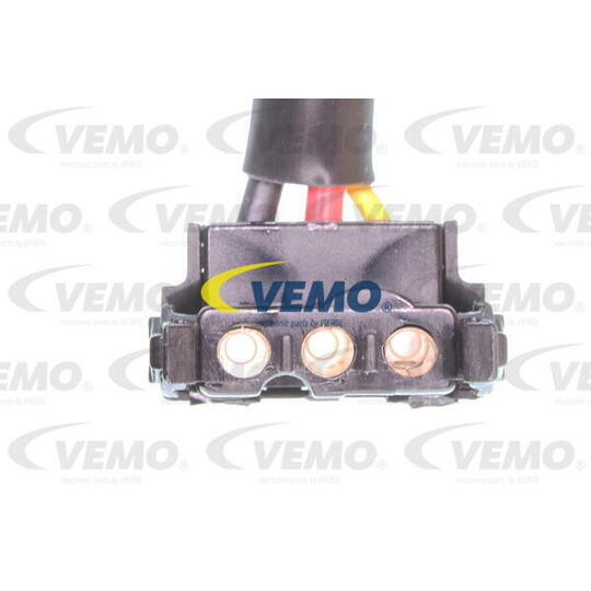 V30-79-0008 - Regulator, passenger compartment fan 