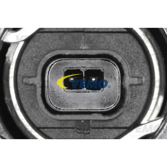 V46-99-1399 - Thermostat housing 