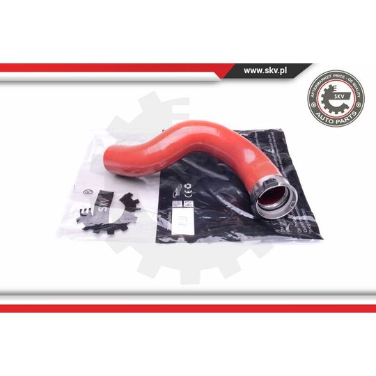 24SKV796 - Charger Air Hose 