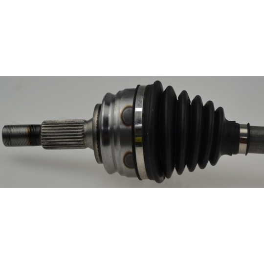 GKND12198 - Drive Shaft 