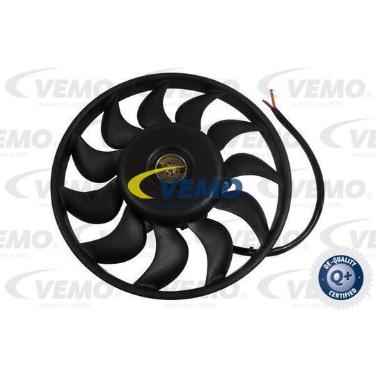 V15-01-1890 - Fan, radiator 