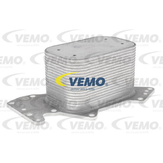 V15-60-6069 - Oil Cooler, engine oil 