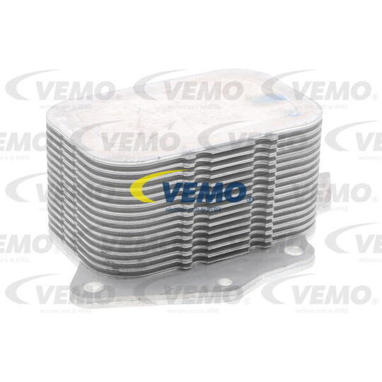 V25-60-0026 - Oil Cooler, engine oil 