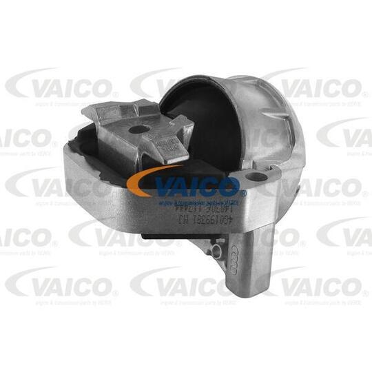 V10-3316 - Engine Mounting 