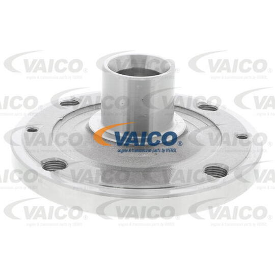 V22-0538 - Wheel hub 