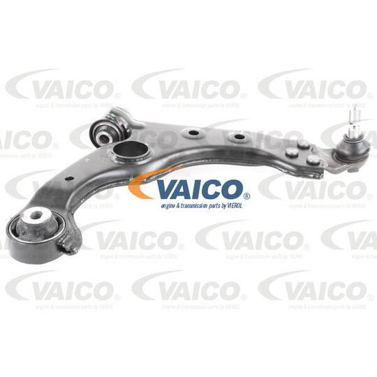 V24-0743 - Track Control Arm 