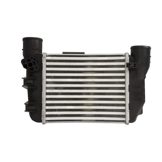 DAA025TT - Intercooler, charger 