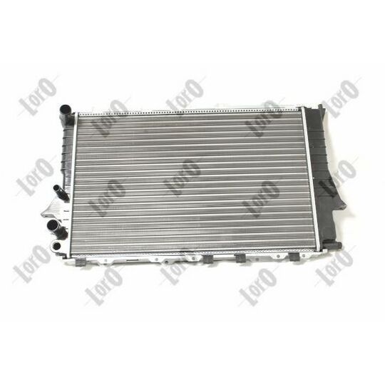 003-017-0004 - Radiator, engine cooling 