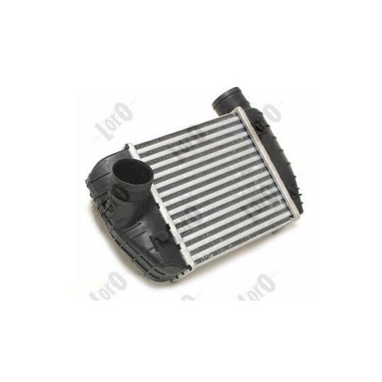 003-018-0002 - Intercooler, charger 