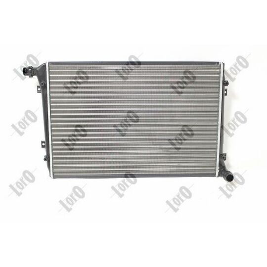 003-017-0033 - Radiator, engine cooling 