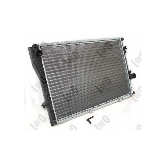 004-017-0001 - Radiator, engine cooling 