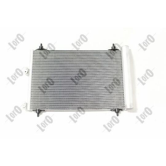 009-016-0017 - Condenser, air conditioning 