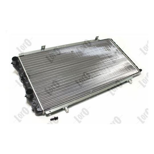 009-017-0006 - Radiator, engine cooling 