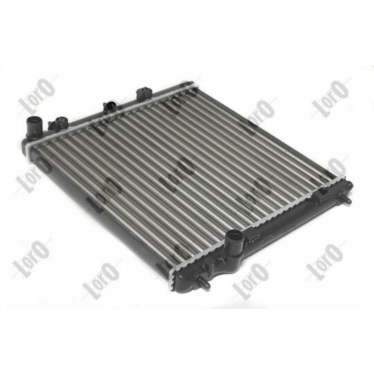 009-017-0047 - Radiator, engine cooling 