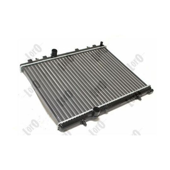 009-017-0043 - Radiator, engine cooling 