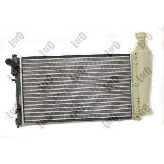 009-017-0037 - Radiator, engine cooling 