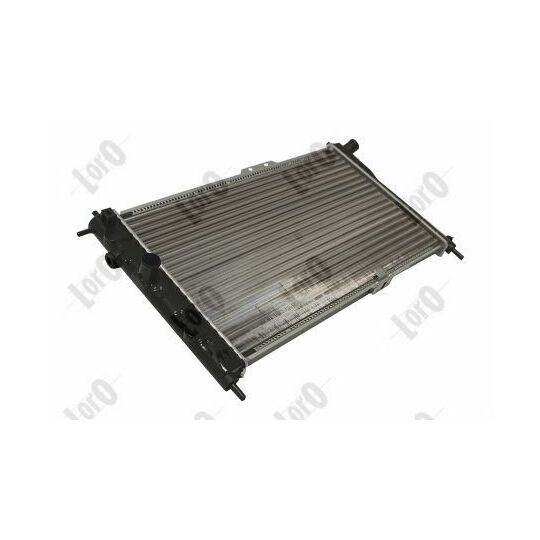 011-017-0004 - Radiator, engine cooling 