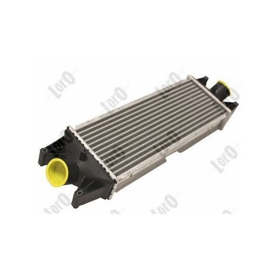 022-018-0002 - Intercooler, charger 