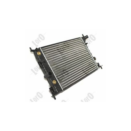 037-017-0043 - Radiator, engine cooling 