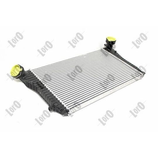 046-018-0001 - Intercooler, charger 