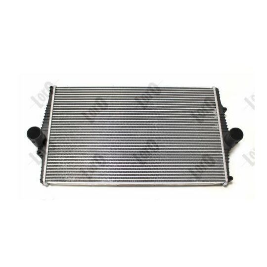 052-018-0002 - Intercooler, charger 