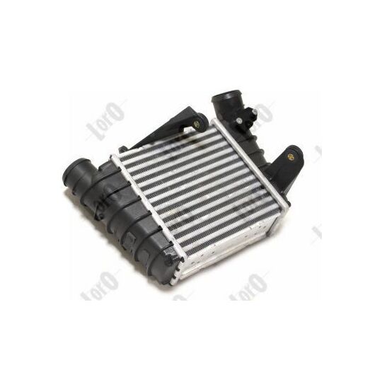 053-018-0002 - Intercooler, charger 