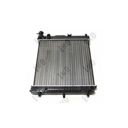 054-017-0032 - Radiator, engine cooling 