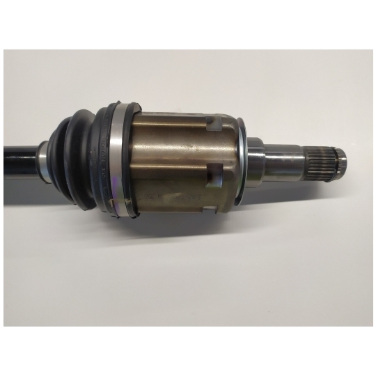 GKND12168 - Drive Shaft 