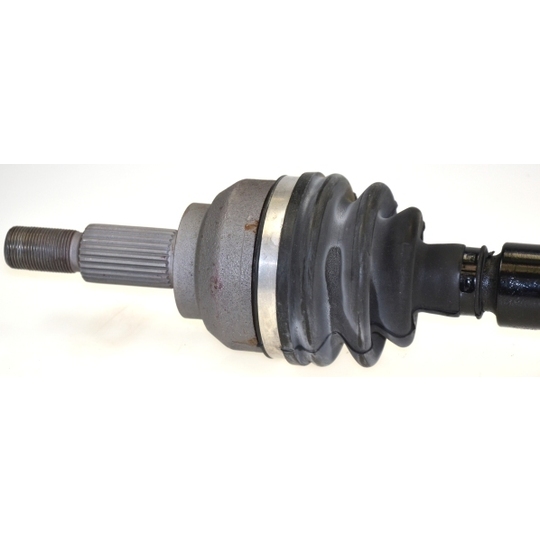 303633 - Drive Shaft 