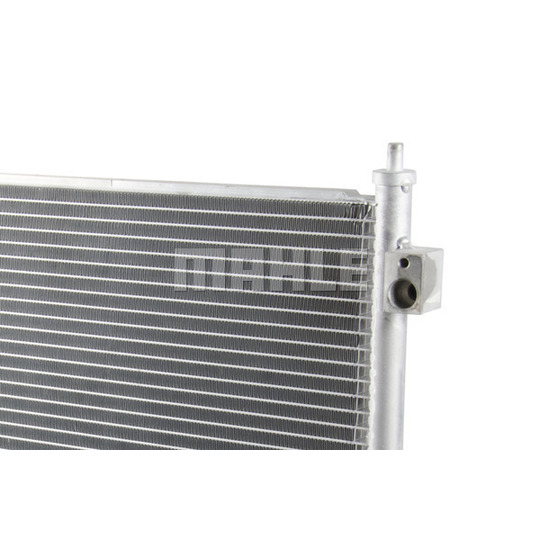 AC 829 000P - Condenser, air conditioning 