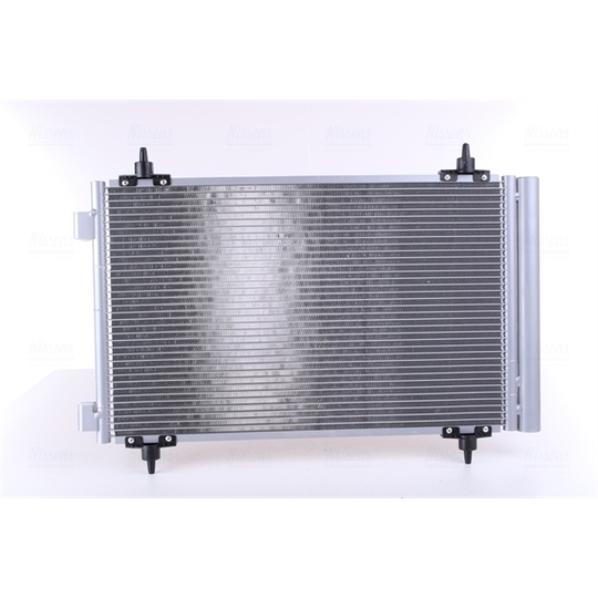 940111 - Condenser, air conditioning 